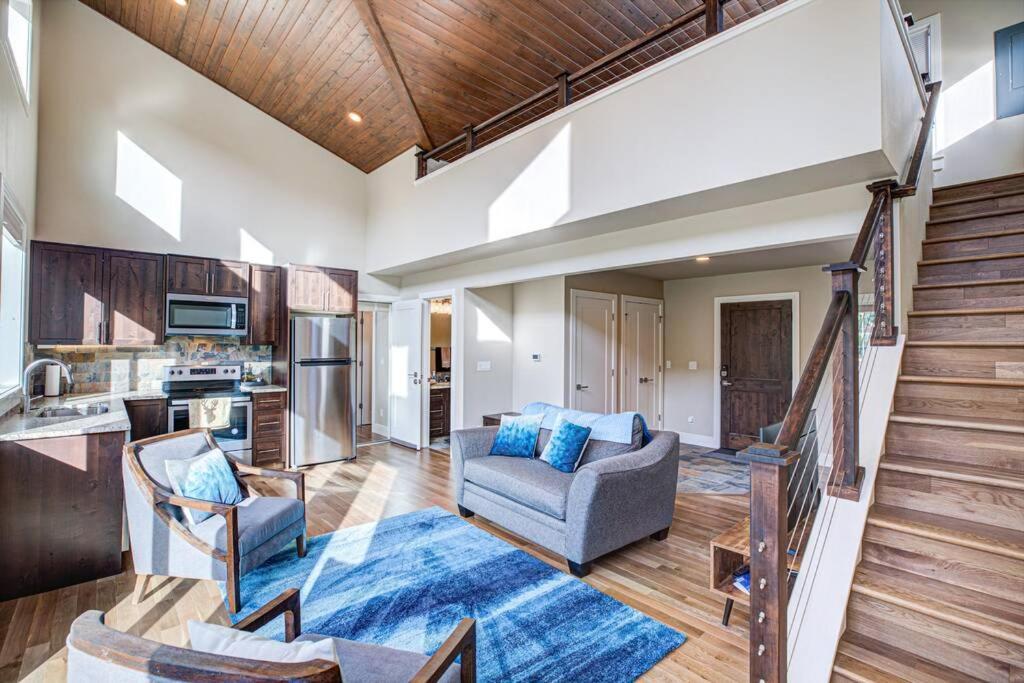 Newly Built Modern Chalet Duplex - 2 Mount Hood Village 外观 照片